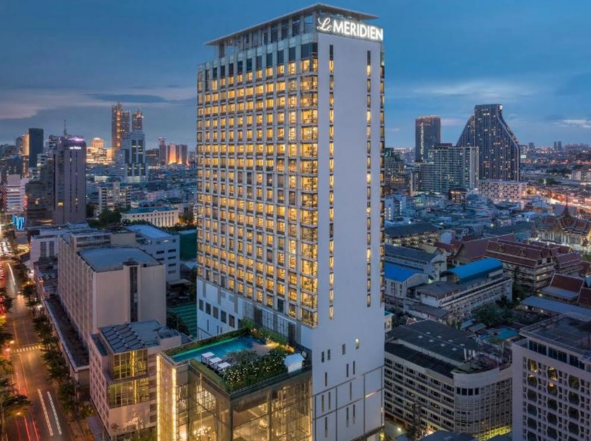 Le Meridien Bangkok Hotel